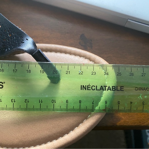 Torrid sandals size 7.5. Worn 1 time. - Picture 4 of 6